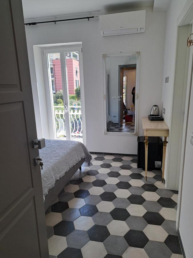 Pavian Hotel Levanto Kültér fotó