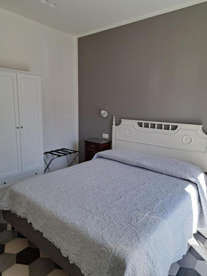 Pavian Hotel Levanto Kültér fotó