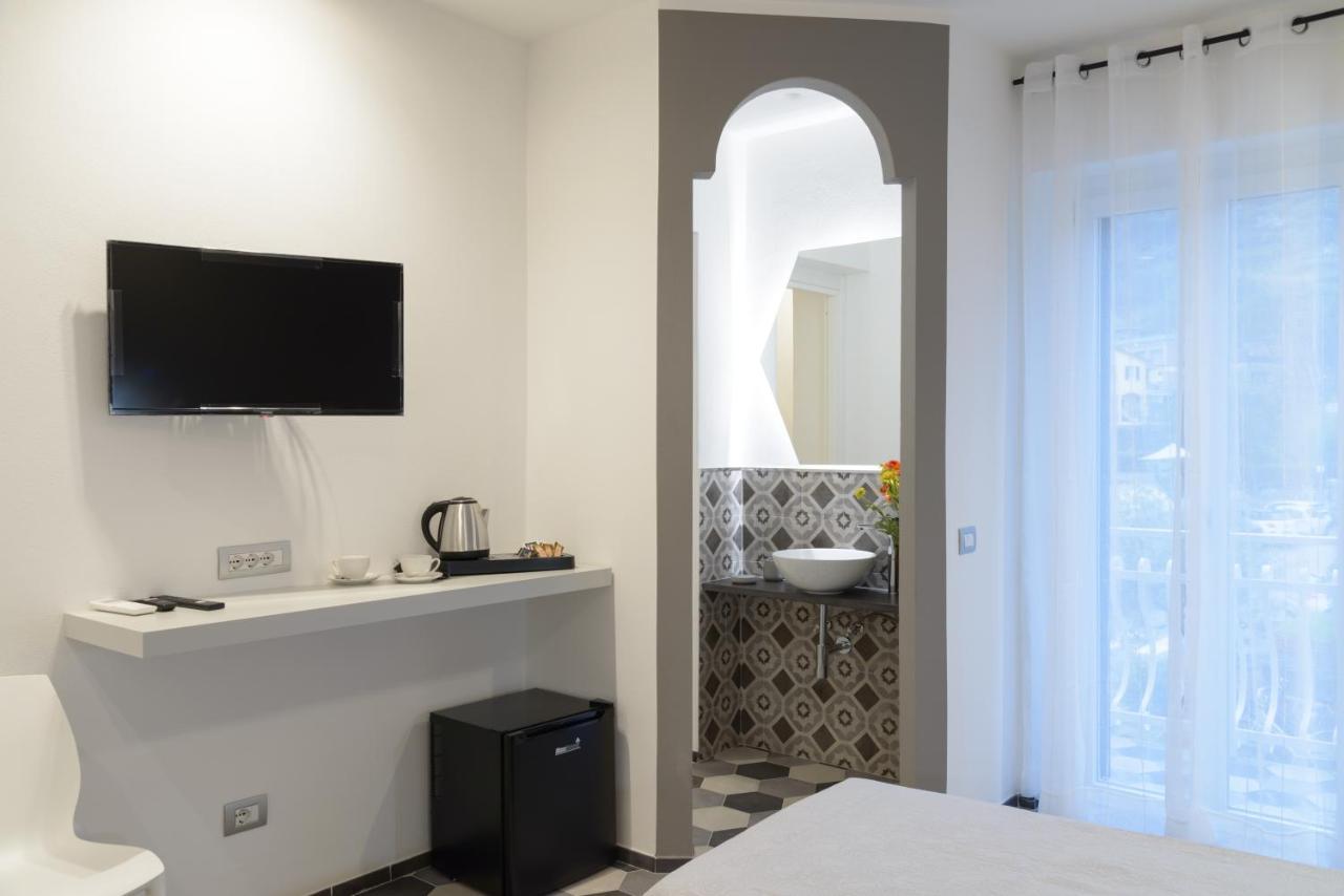 Pavian Hotel Levanto Kültér fotó